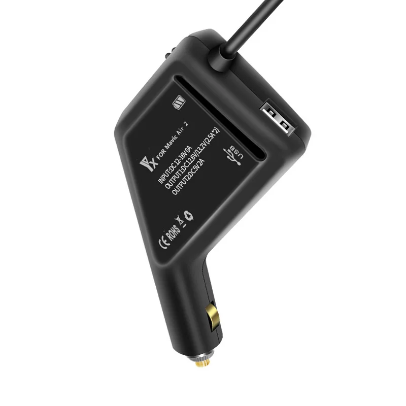 Deux batteries DJI Air 2 et Air 2S insérées dans le chargeur rapide 3 en 1 avec câble USB