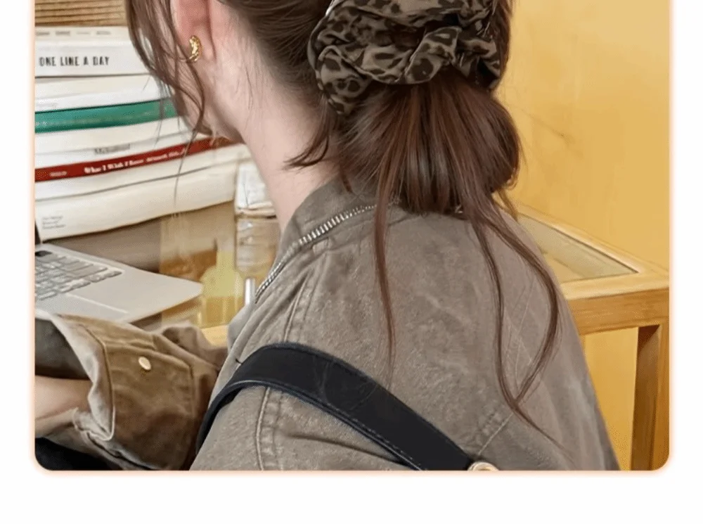 Niedriger Updo-Haarknoten aus Kunsthaar mit Leopardenmuster, synthetische Haarverlängerung zum Anklippen, Haarteil für Damen – Detail 4