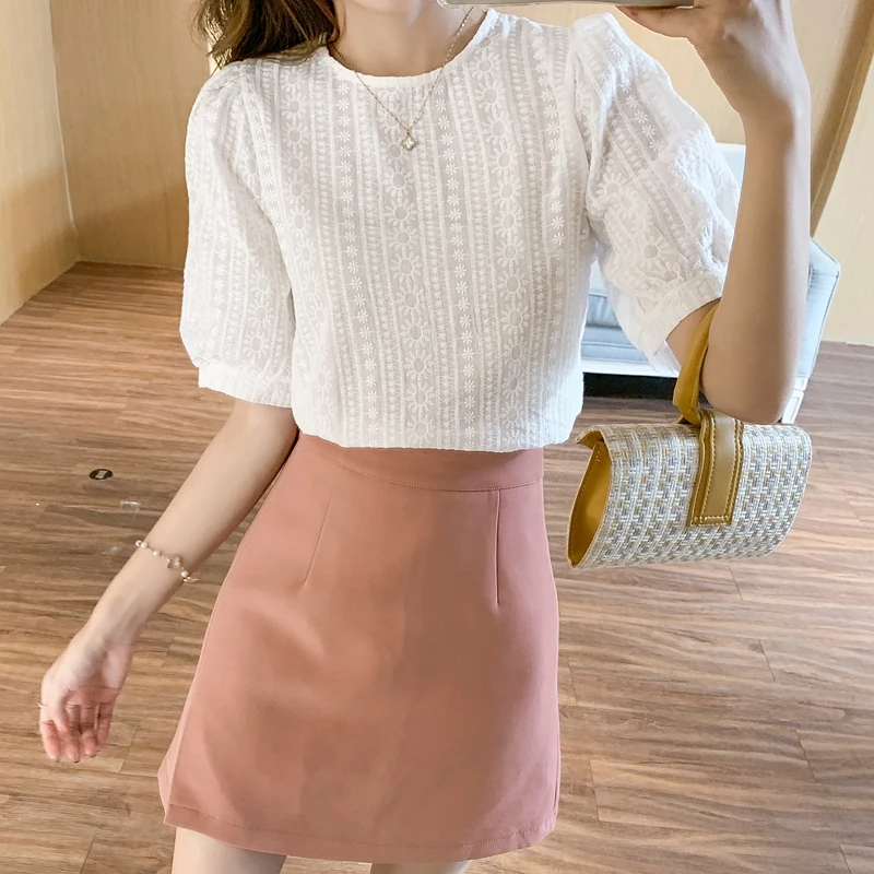 Korean Embroidery Floral Blouse Women Summer New Sweet Loose Lace Shirt Women's 2025 Short Sleeve O Neck Casual White Tops 15217