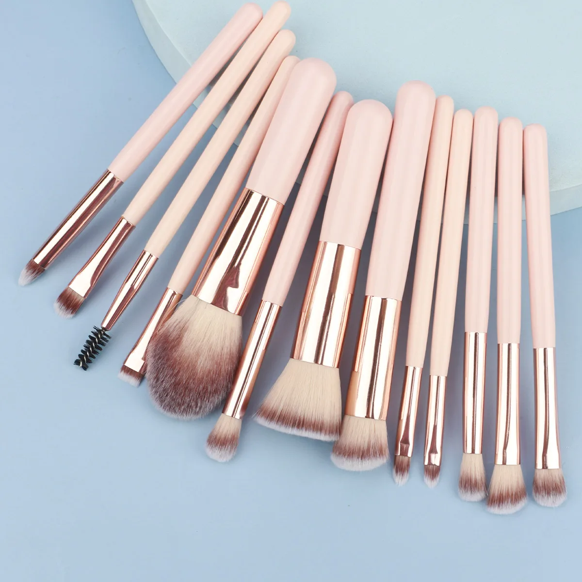 Deluxe 14-Piece Makeup Brush Set - Ultra Soft Bristles for Flawless Application, Travel-Friendly & Multifunctional Beauty Essentials