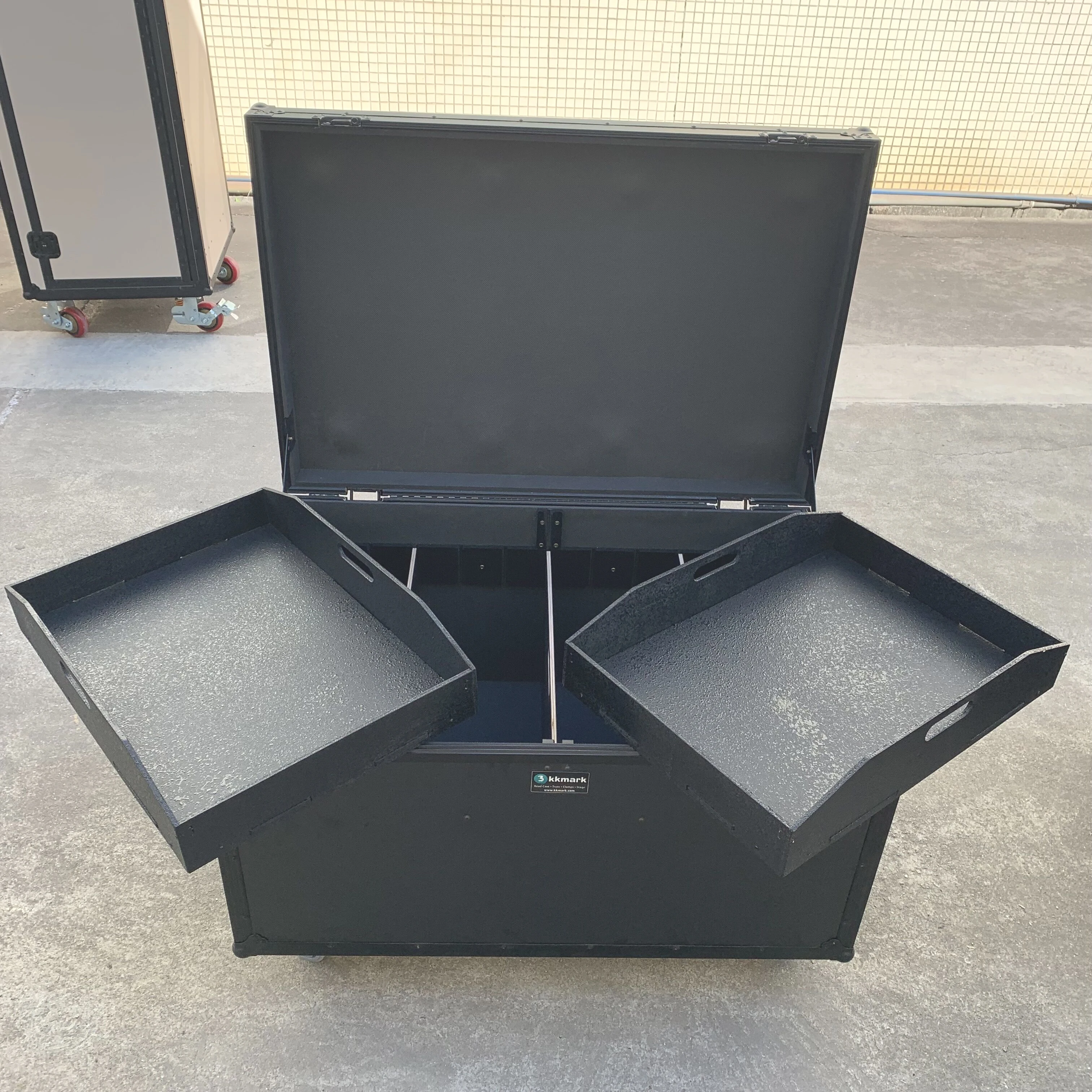 All Black One-mounted Two Air Box, 355*456*646MM Speaker Inside, Can Be Customized According To The Speaker Size 5