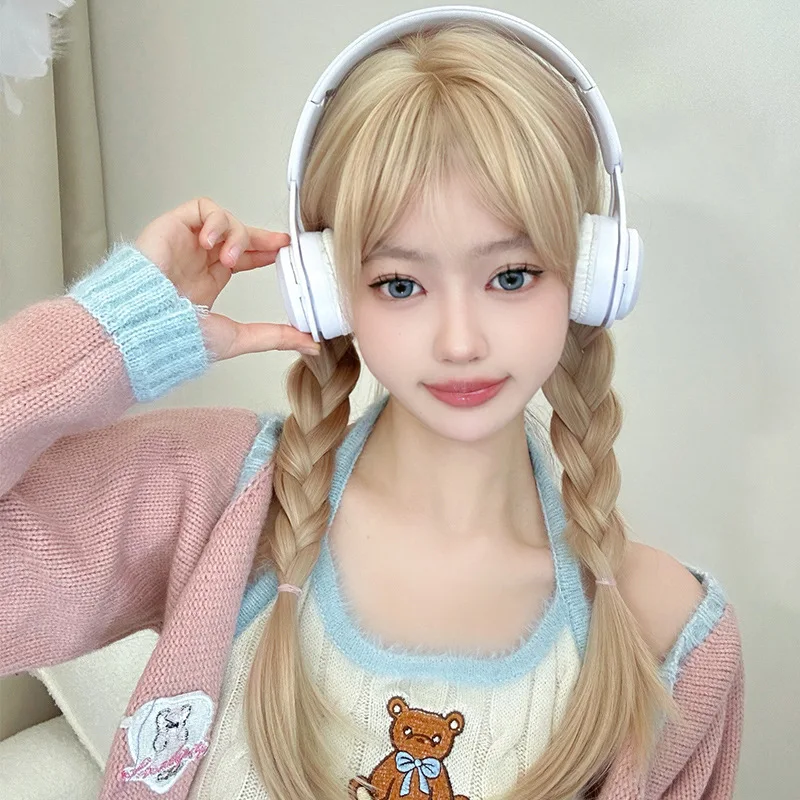 

Sweet And Lovely White Gold Natural Long Straight Hair With Bangs Full Head Cover Cosplay Lolita Daily Wigs Heat Resistant Fiber