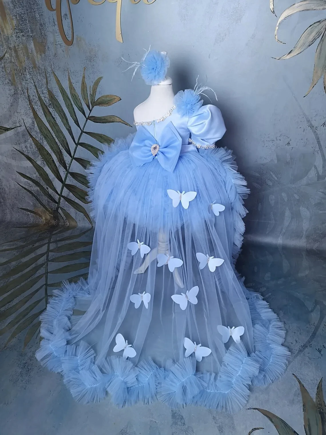 

Blue Princess Dresses With Detachable Train Toddlers One Shoulder Flower Girl Dress 3D Butterfly Kids Birthday Party Gowns