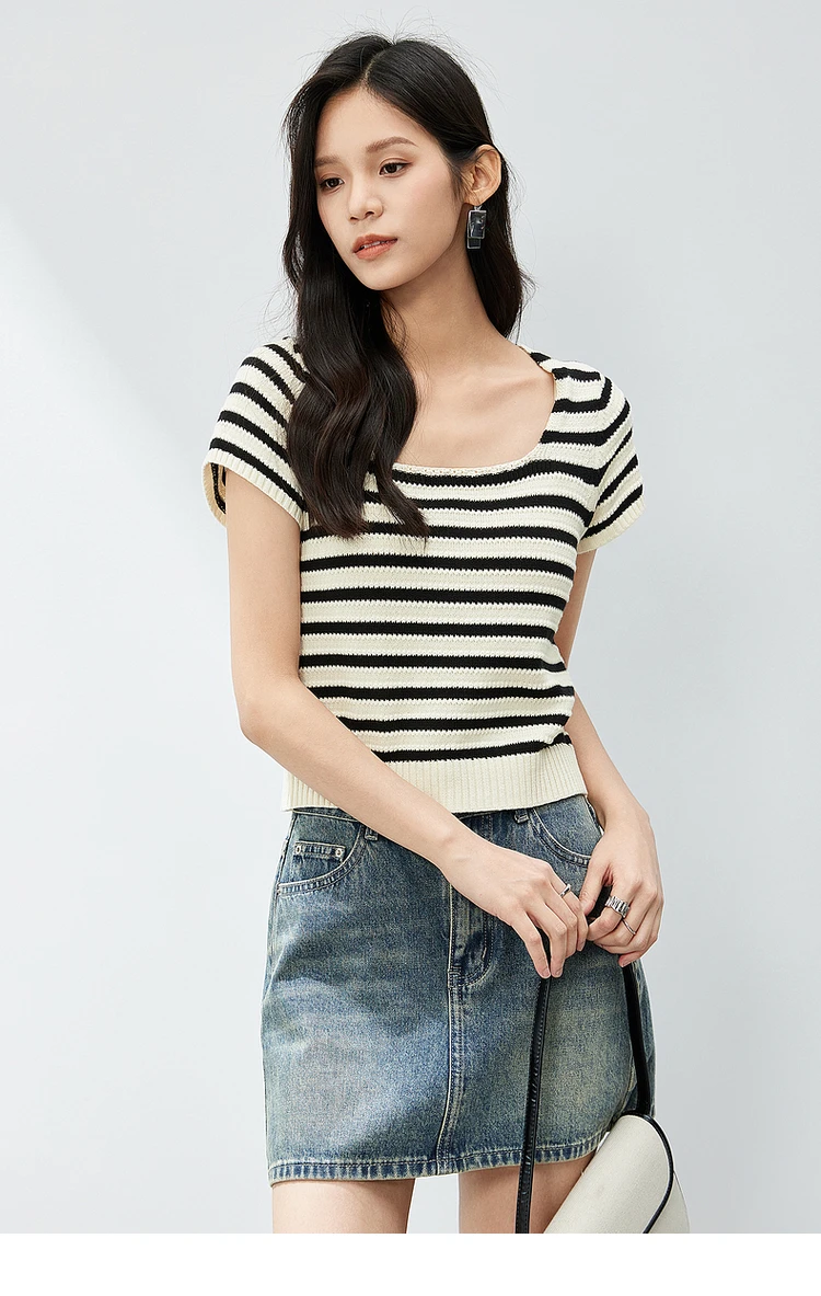 

Sentubila, контрастные полосатые хлопковые Вязаные Пуловеры 100%, Летние повседневные прямой короткий рукав топы с квадратным воротником, W42H54786, 2024