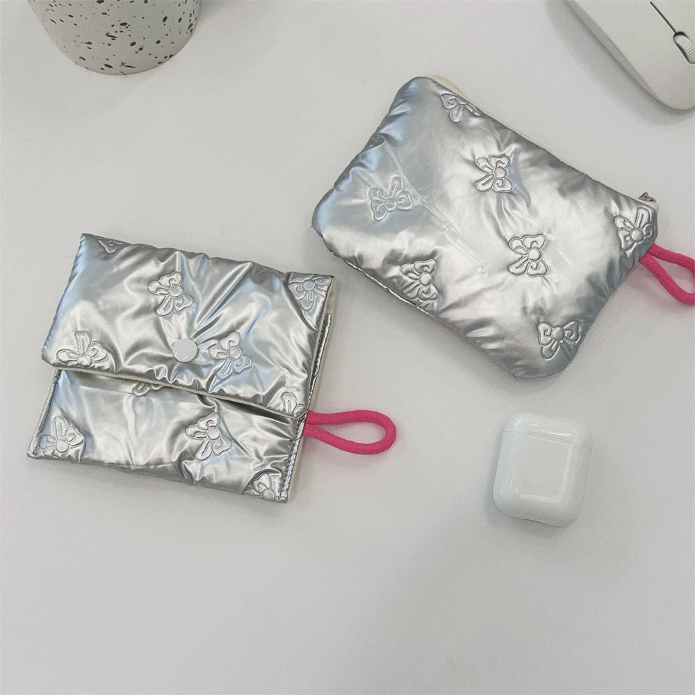 Silver Love Clutch Bag Cute Coin Bag Coin Purse Wallet Mini Makeup Bags Pouch Key Lipstick Earphone Data Cable Storage Bag