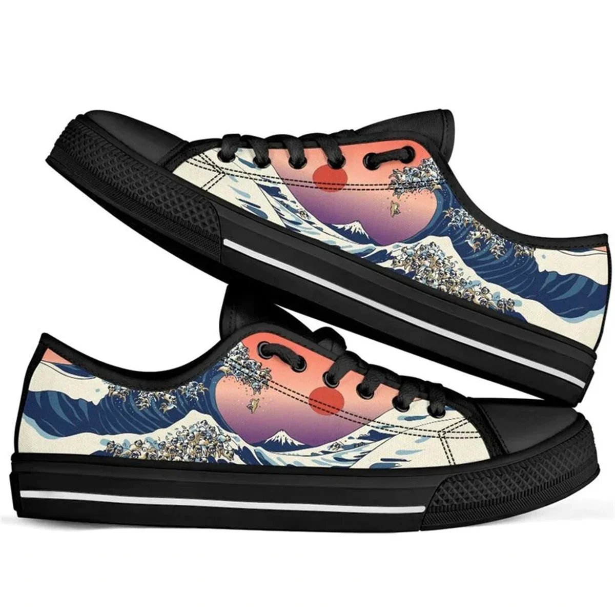 Chaussure Femme Black Canvas Shoes For Women Great Wave Sun Bulldog Prints Classic Flat Shoes Light Sneakers Big Size 46