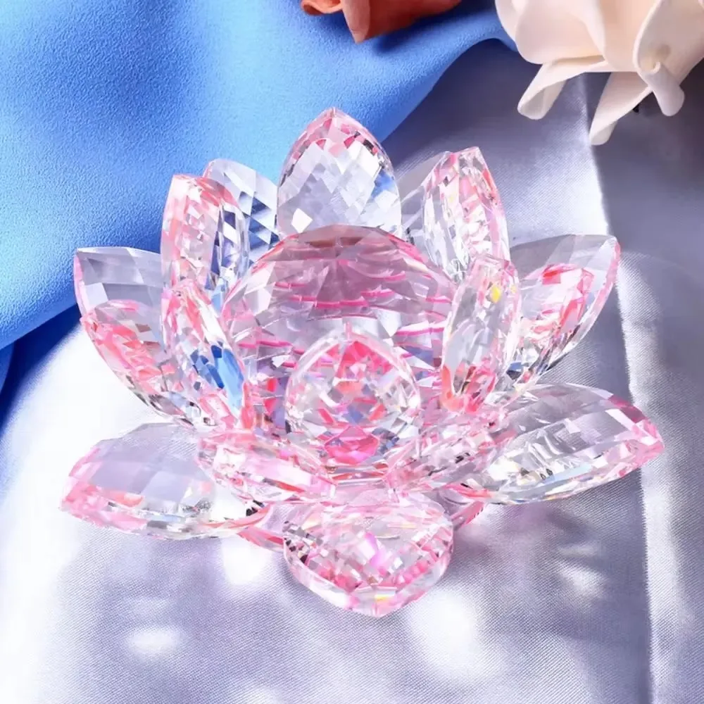 Crystal Lotus Flower Decor – Elegant Pink Glass Ornament Accent