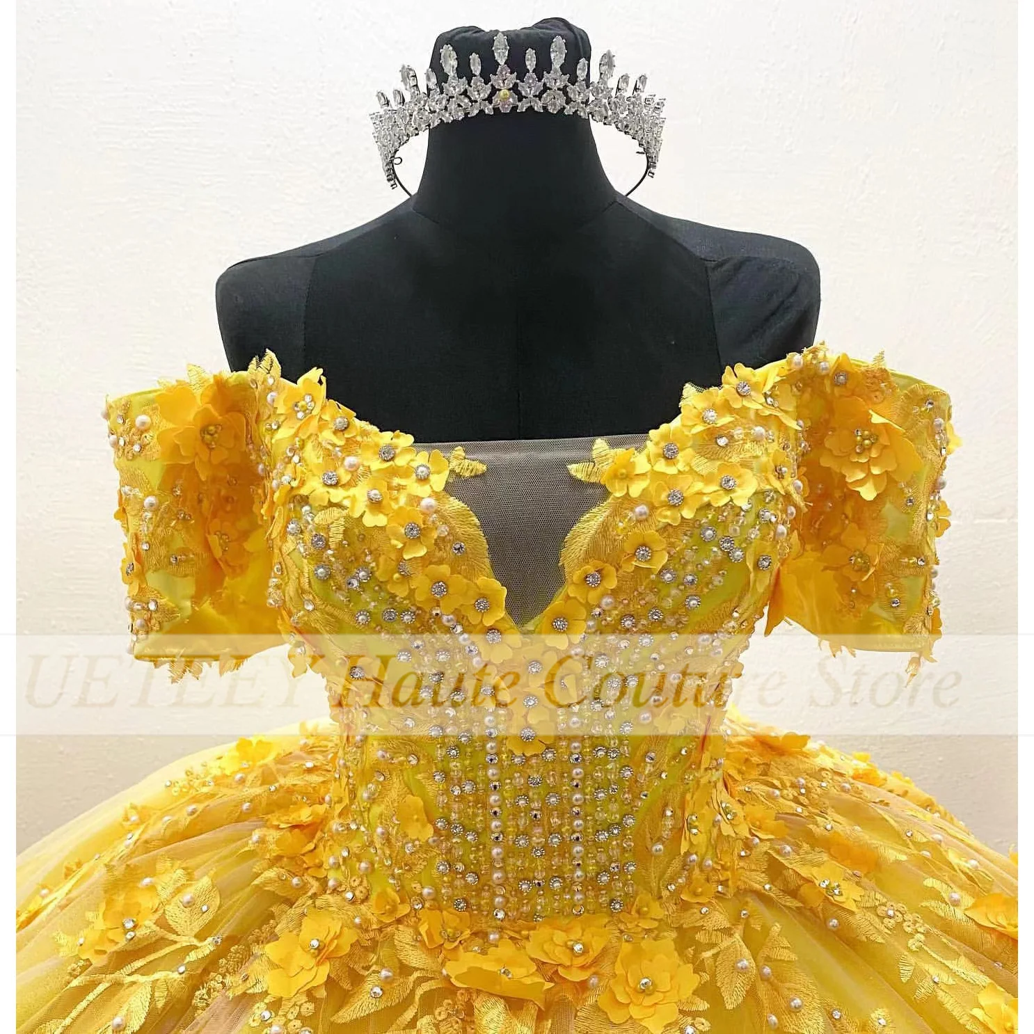 Quinceanera Dresses Yellow Luxury Beading Sequined Appliques Birthday Party Ball Gowns Prom Party Dress Vestidos De 15 A&ntilde;os quinceanera dresses