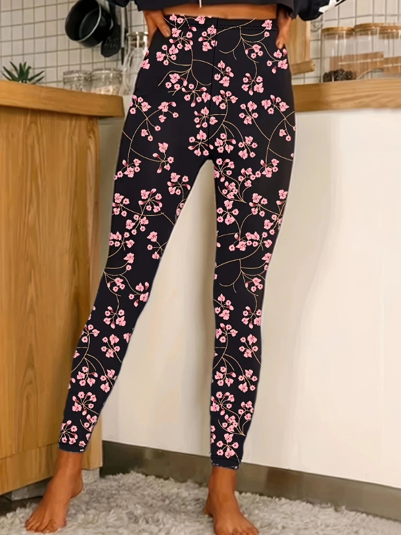 Women's Elegant and Fashionable Floral Print Leggings, Stylish Women's Basic Layer Long Pants 4