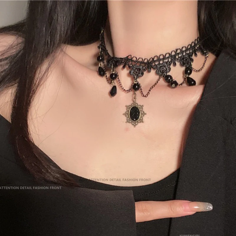 Leather Choker Gothic Choker Collar For Women Sexy Bondage Cosplay