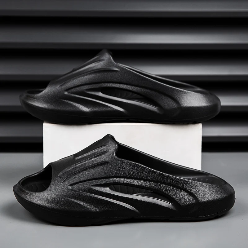 

Explosive Style Slippers For Men Non-slip Design Soft And Comfortable Fashionably Simple Trendy All-match Men's Sandals Casual