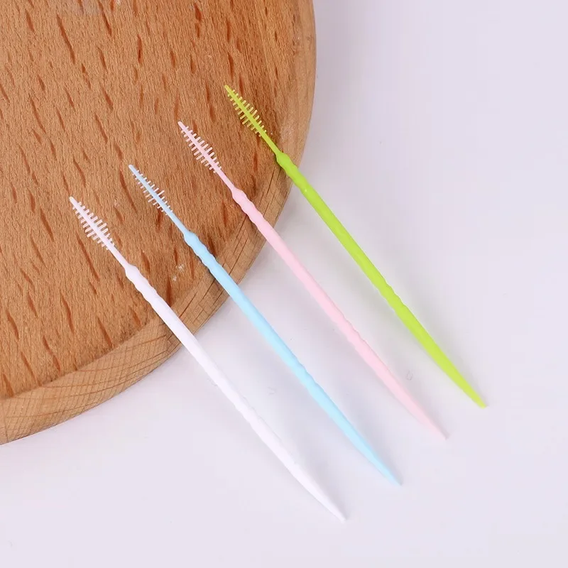 50 PCS/Box Portable Double Head Brush Tooth Picks Toothpick Set Toothpicks Set Interdental Brushes Plastic Interdental Toothpick Brush for Home Hotel Dental Picks Oral Care