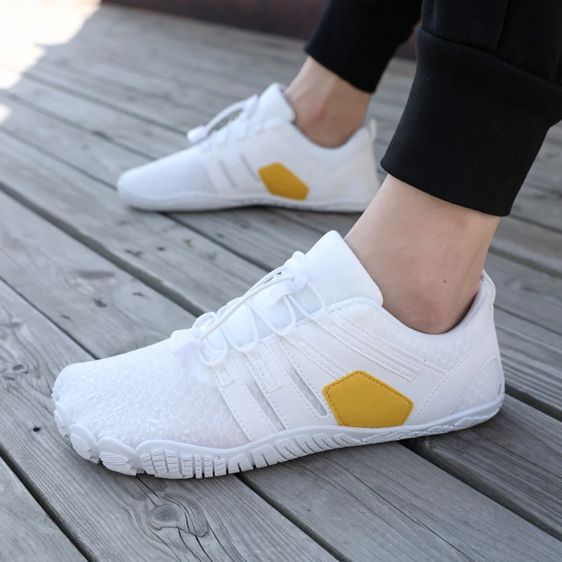 الرجال والنساء تسلق الجبال أحذية المشي لمسافات طوي...