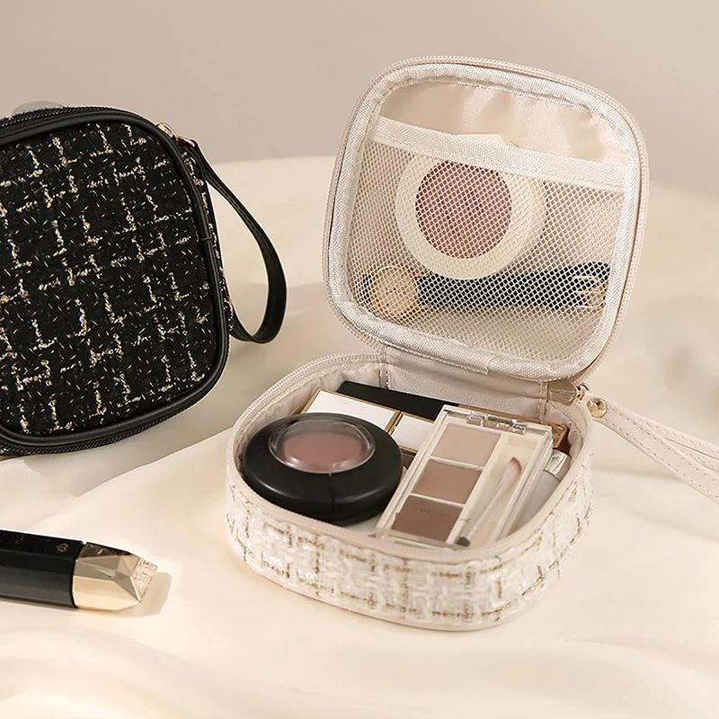 

Portable Women's Mini Cosmetic Bags Girls Makeup Lipsticks Storage Pouch Multifunctional Outdoor Travel Storage Pouch