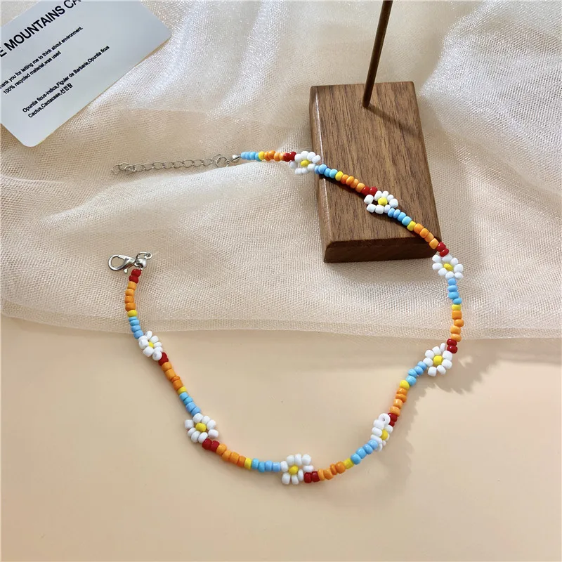 

cross-border jewelry personality simple color contrast creative Necklace woven handmade flowers rice beads color Necklace female