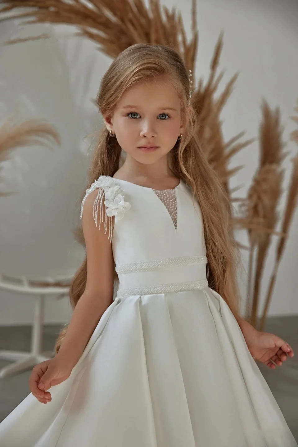 Customized Flower Girl Dress for Weddings 3D Flowers Beaded Satin A-line Long Birthday Pageant Robe First Communion Gown 3