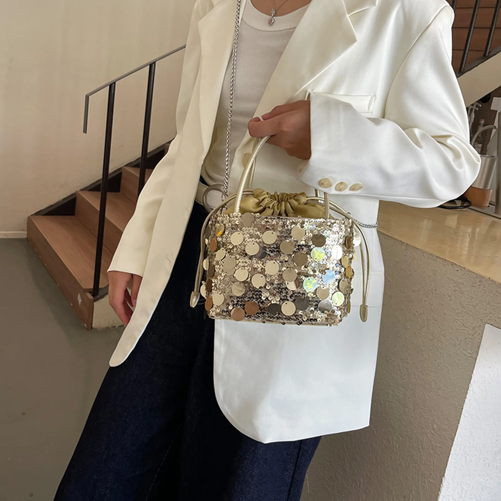 Women Sequins PU Shoulder Bag Drawstring Tote Bag Crossbody Bag for Travel Shopping Daily Use