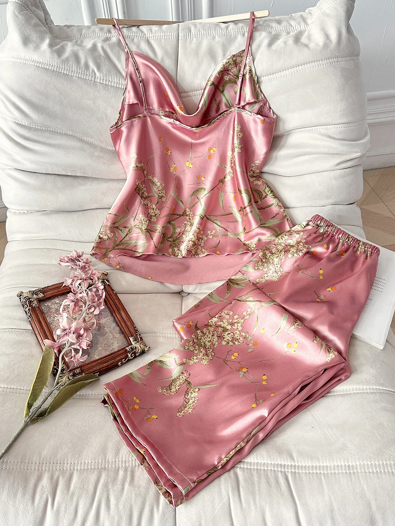 Fashion Cherry Print Women Pajamas Set Elegant Top and Shorts Sleepwear Casual and Comfortable Loungewear for Daily Comfort 2