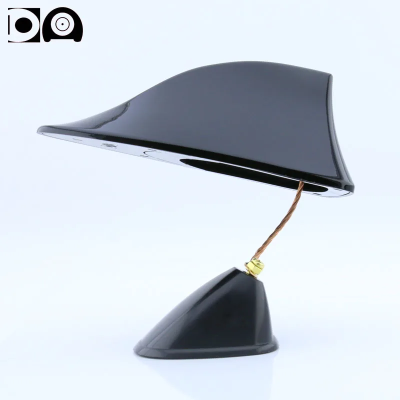 Universal Shark Fin Antenna Stronger Signal Piano Paint Car Radio Aerials FM/AM Car Styling For Renault Clio 2 3 4 I II III IV V