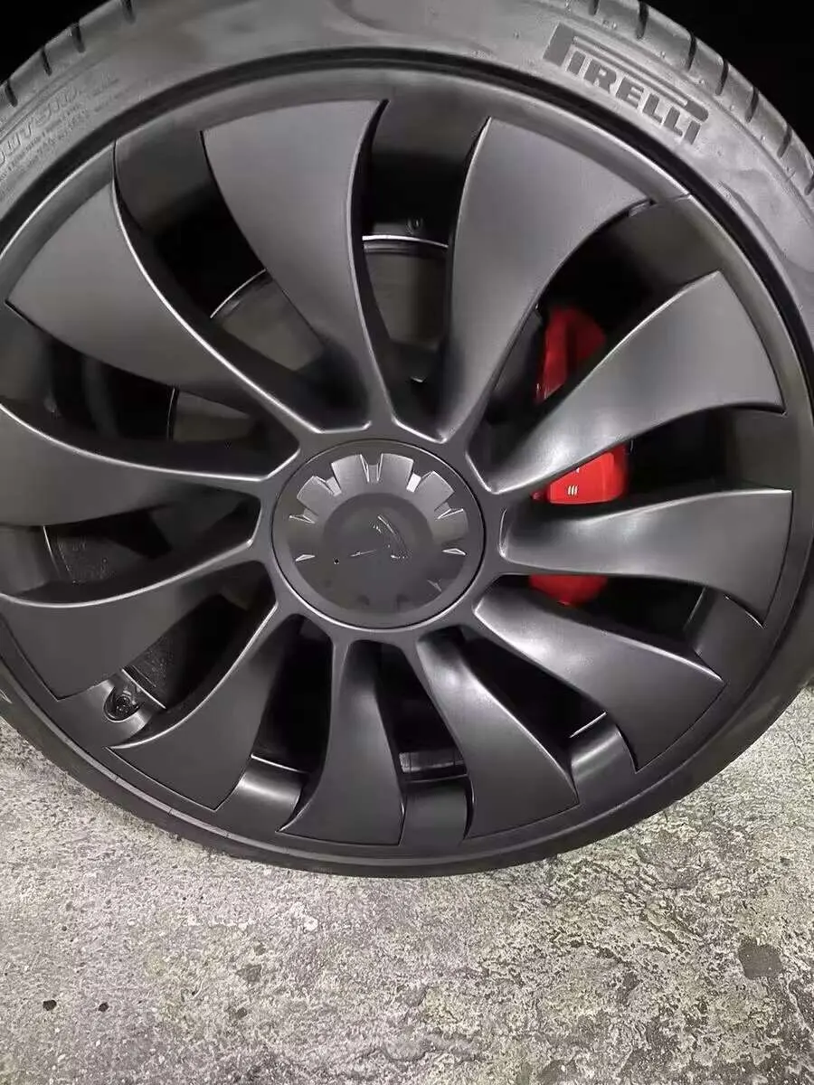 TeslaHubs™ Rim Shield  Advanced Protection Kit For Model Y customer photo