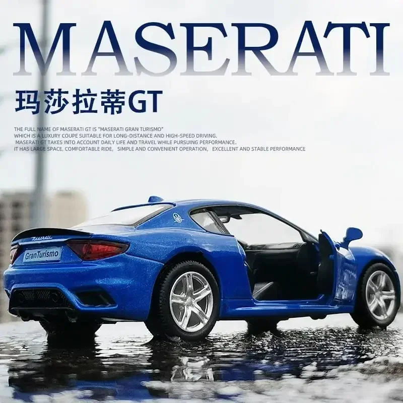 Modèle Réduit Maserati GT Coupé Gran Turismo 1/64 Bleu - Diecast DCT, Neuf En Boîte