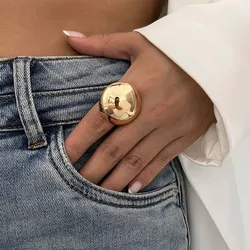 Elegant Geometric Glossy Metal Adjustable Ring in Gold or Silver (Gold)