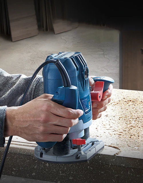 Défonceuse Bosch Professional 1300W - GOF130