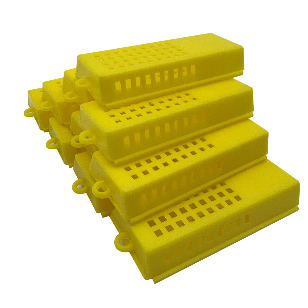 10PCS Beekeeping Transport Grid Cage Plastic King Prisoner Bee Queen Post Cell Catcher Room Cage Beekeeping Equipment Tools