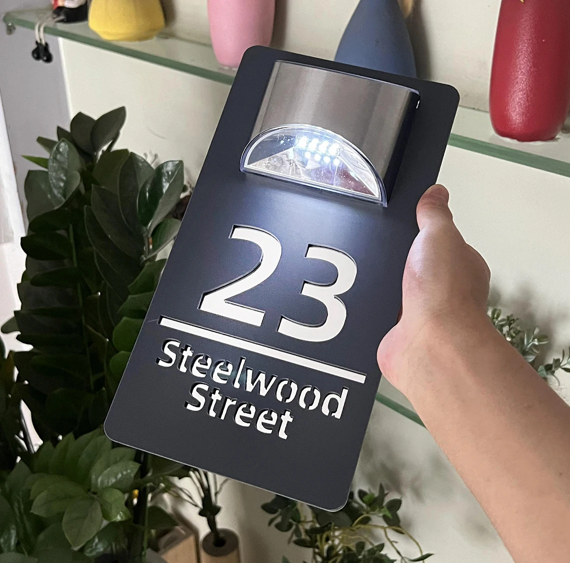 Targa Luminosa Per Numero Civico A Energia Solare - Personalizzabile - Per Esterno - 20/25/30cm - Foto 8