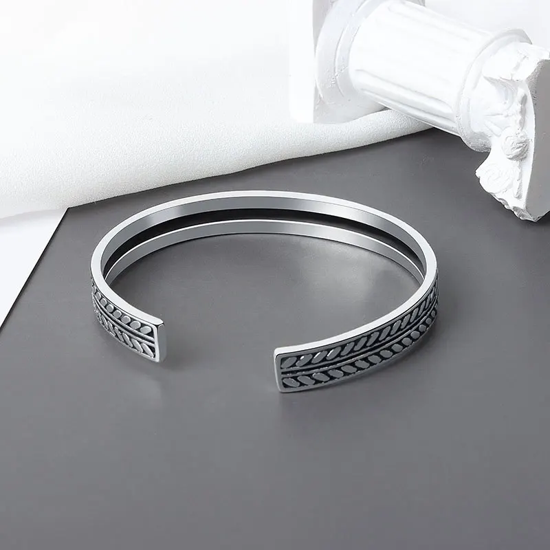 Silver Color Retro Leaf Bangle for Women Men Simple Fashion Ethnic Style Cuff Bangles Party Jewelry Gifts