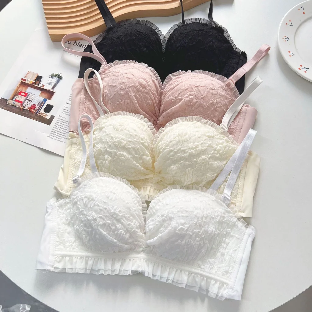 

Thickened and Gathered Sexy Lace Without Steel Ring Adjustable Breast Bra