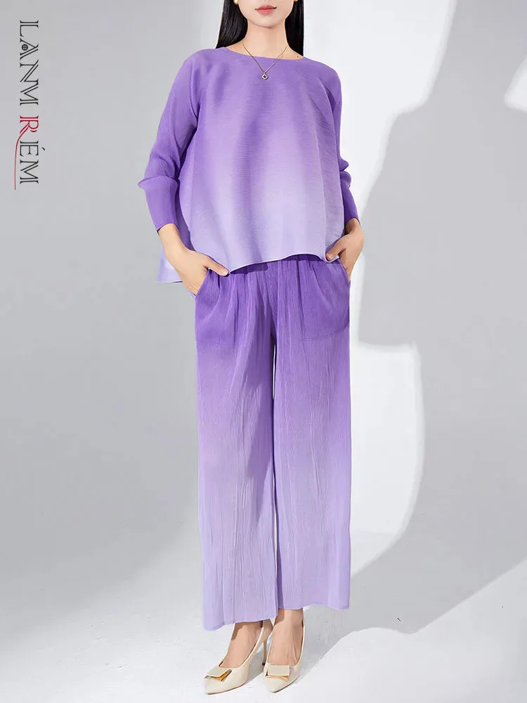 

LANMREM Casual Gradient Pleated 2 Piece Set Women Round Neck Loose T-shirt High Waist Wide Leg Pants 2023 Autumn New 2AA3456