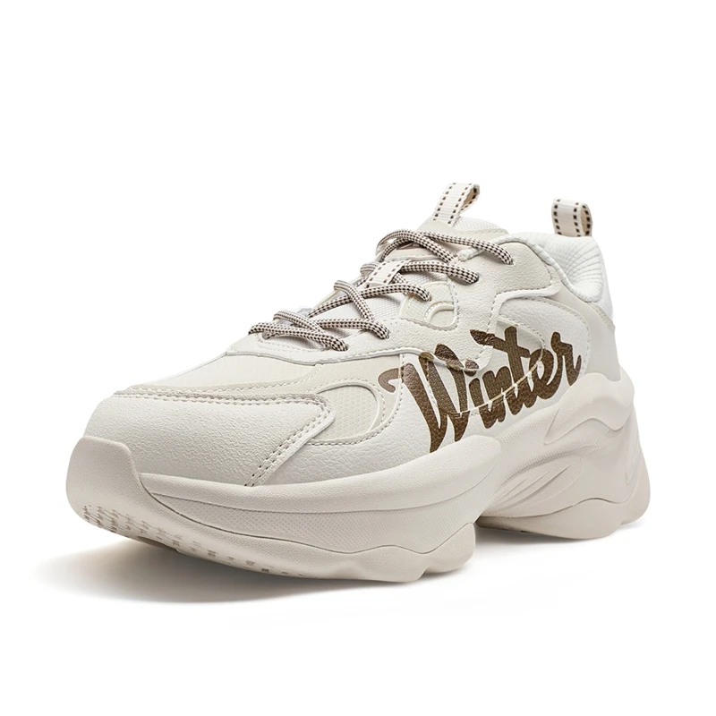 أحذية رياضية Xtep بيضة رول ريترو للنساء ، أحذية ري...