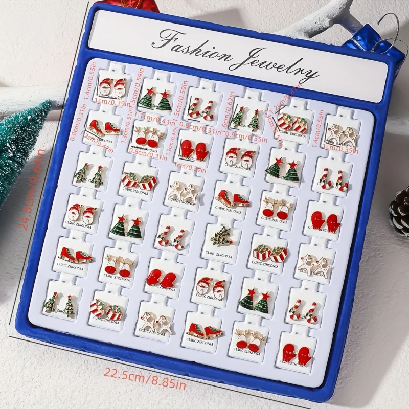 36 Pairs Of Vintage Christmas Street Earrings That Girls Wear Every Day, Random Design, Santa And Christmas Tree, Elk