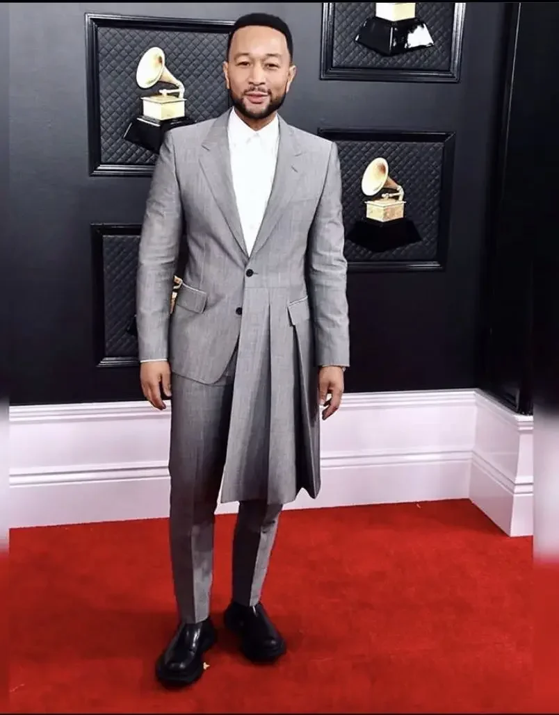 Grey Jacket Pleated Design Blazer Trousers Mens Suit Wedding Clothing Dinner Party Wear Luxury Brand Celebrities Same Style 2Pcs