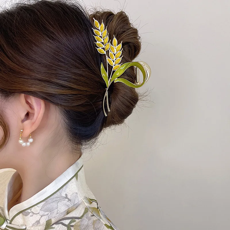 Korea Real Otter Hair Hair Clip Female