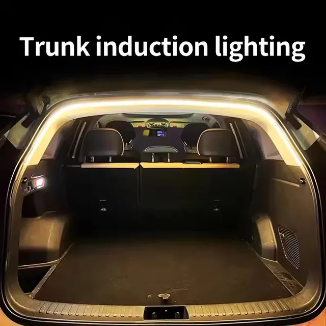 Wireless Auto Tailgate Light 4