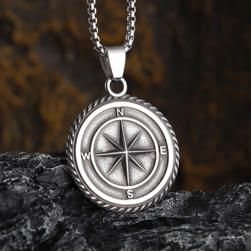

European and American Fashion Compass Necklace Pendant Coin Compass Men and Women Jewelry Necklace Jewelry Gift