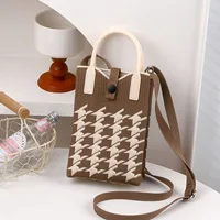 Knitted Crossbody Phone Bag Fashionable Casual Handbag Adjustable Shoulder Strap Small Niche Single Shoulder Handbag 3