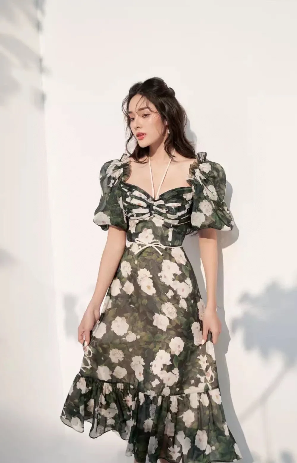 

2023 New Women's Sweetheart Neck Robe Green Flower Printed Temperament Puff Sleeve Midi Chiffon Dress