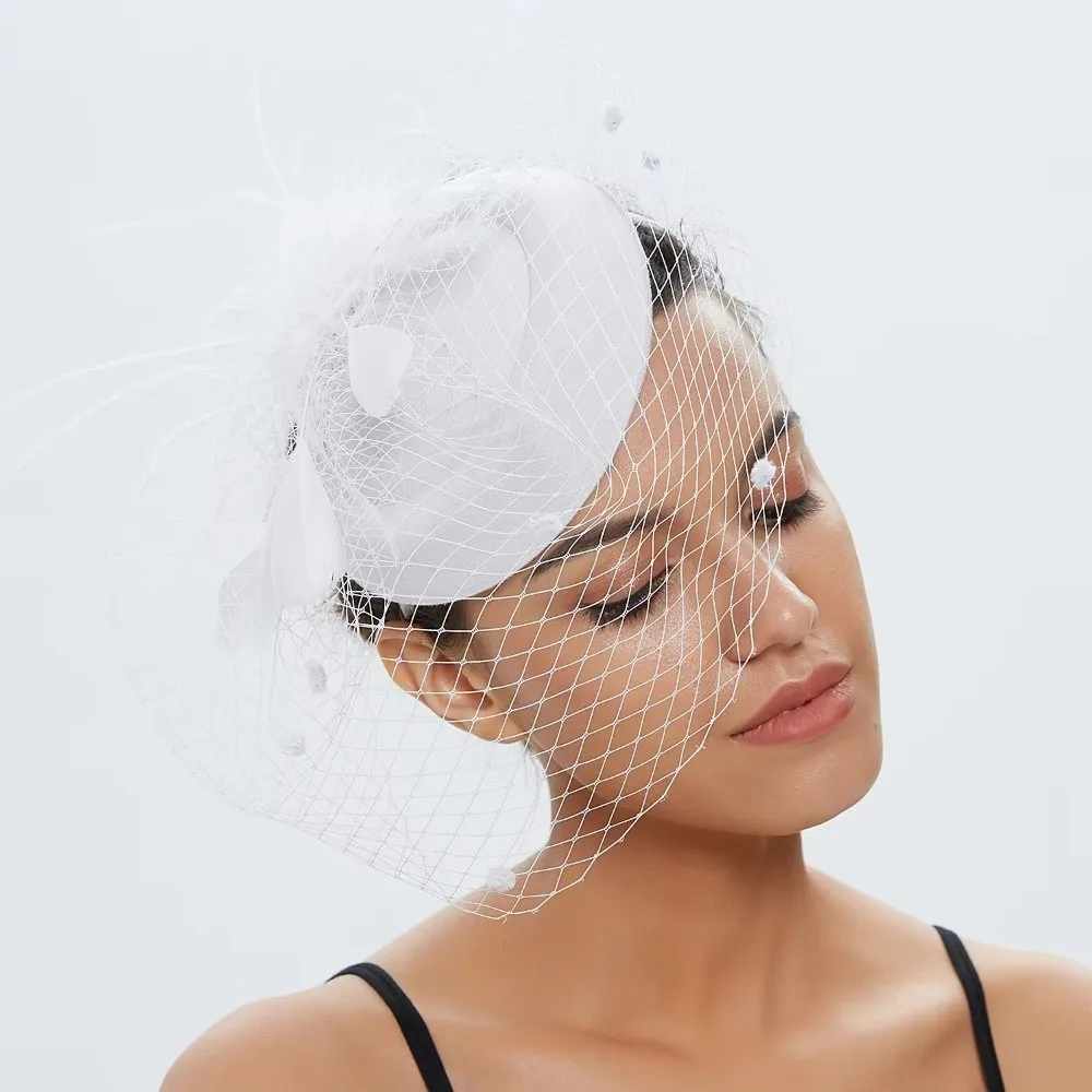 Neuer Eleganter Filz-Fascinator-Hut mit Fischernetz-Schleier, Kleiner Wellenpunkt-Dekor, Hochzeitsschleier-Hut, Pillbox-Hüte für Hochzeitsfeiern – Detail 3