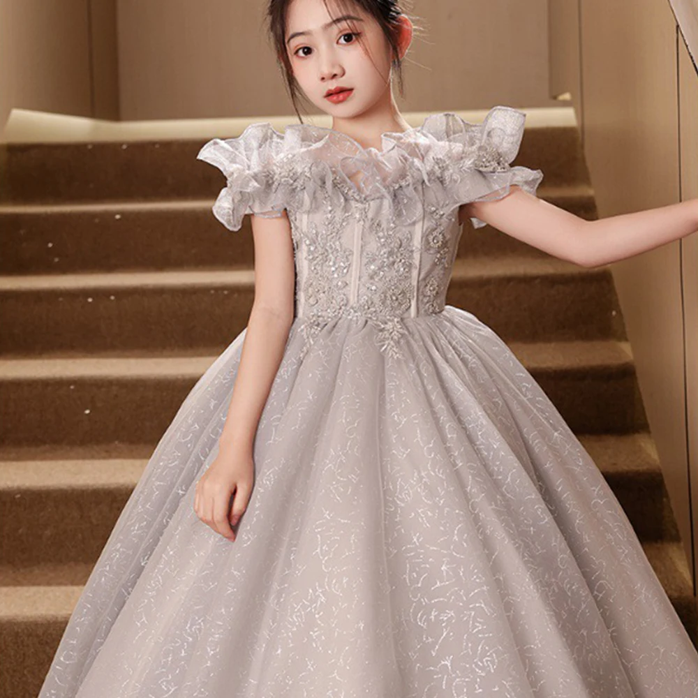 

Morden Straight Shoulder Flower Girl Dresses With Tiered Soft Tulles Straight Shoulder Evening Dresses With Hand Made Flowers