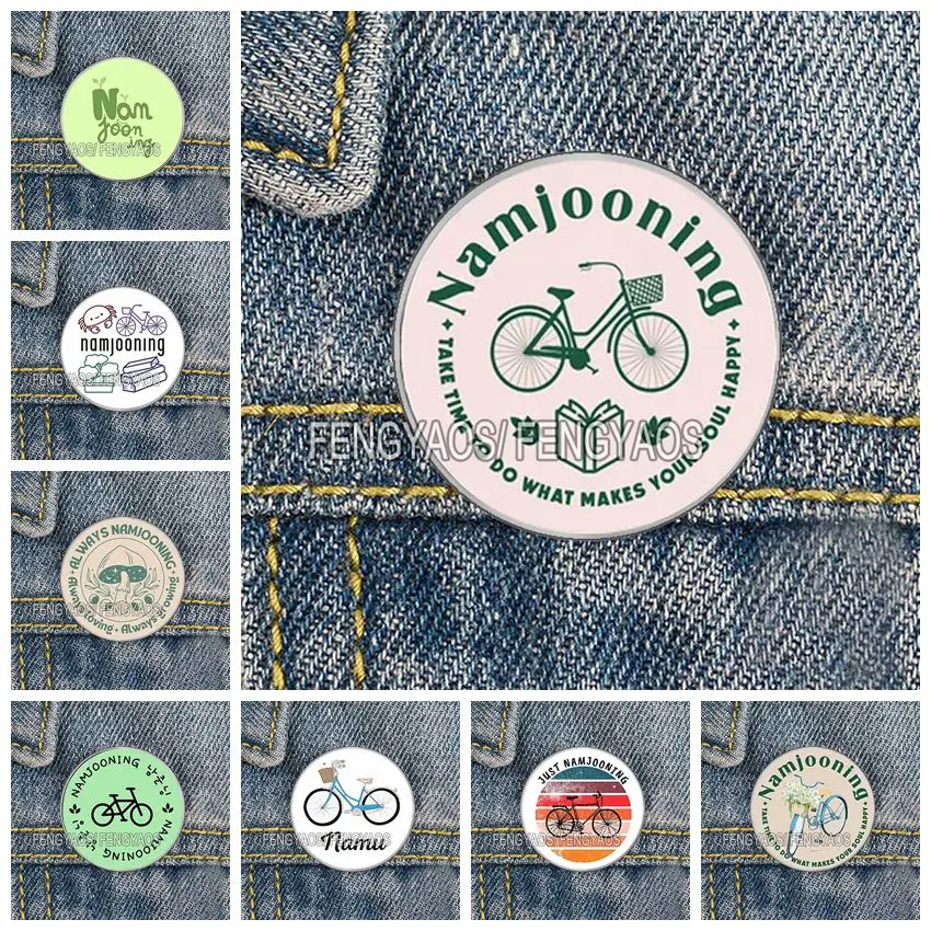 Забавные Броши из нержавеющей стали с надписью Namjooning, на заказ, для рубашек, лацканов, сумок, искусственные Мультяшные эмалированные булавки для любимых девушек, друзей Забавные Броши из нержавеющей стали с надписью Namjooning, на заказ, для рубашек, лацканов, сумок, искусственные Мультяшные эмалированные булавки для любимых девушек, друзей