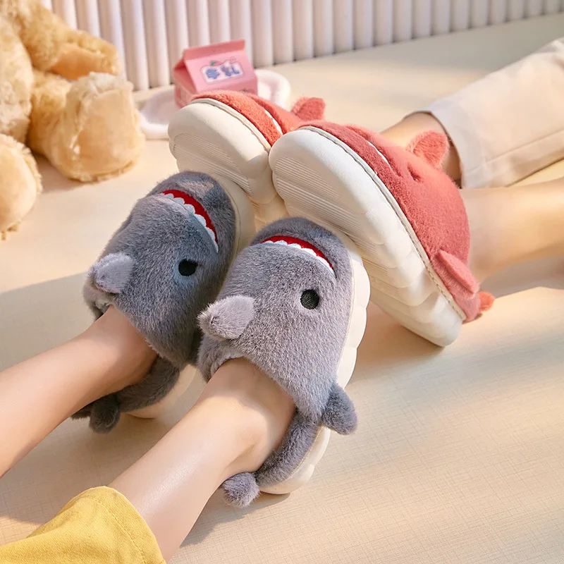 Winter Hot Sale Shark Cotton Slippers Women Fur Keep Warm Cute Couples Home Cotton Shoes Flat Shoes Indoor female Fur Slides