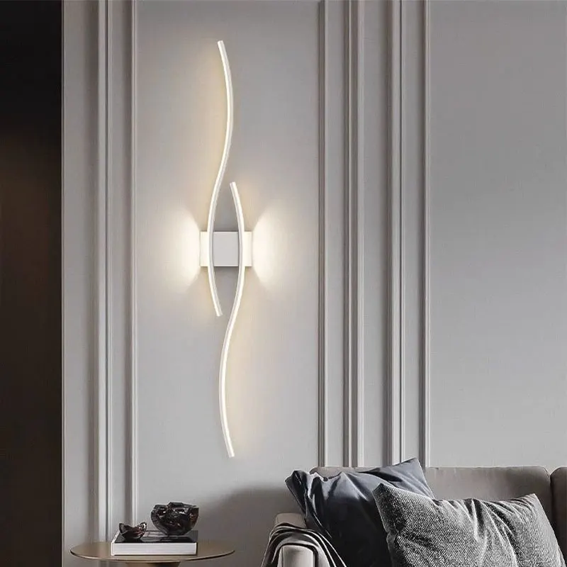 Minimalist LED Wall Sconce - Stylish Decor Lighting