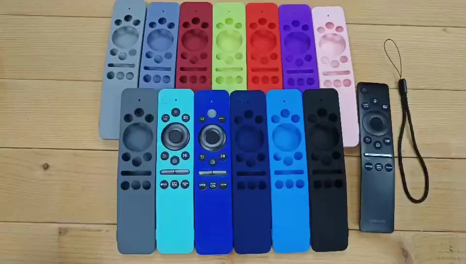 Mando remoto Samsung en uso con TV
