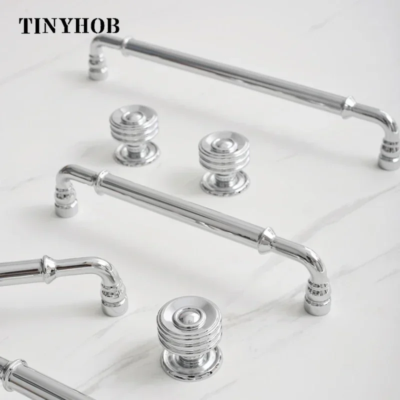 ทองเหลืองตู้จับสําหรับเฟอร์นิเจอร์ลิ้นชักตู้ครัวจับตู้เสื้อผ้าลูกบิดประตูและมือจับฮาร์ดแวร์เฟอร์นิเจอร์ 1