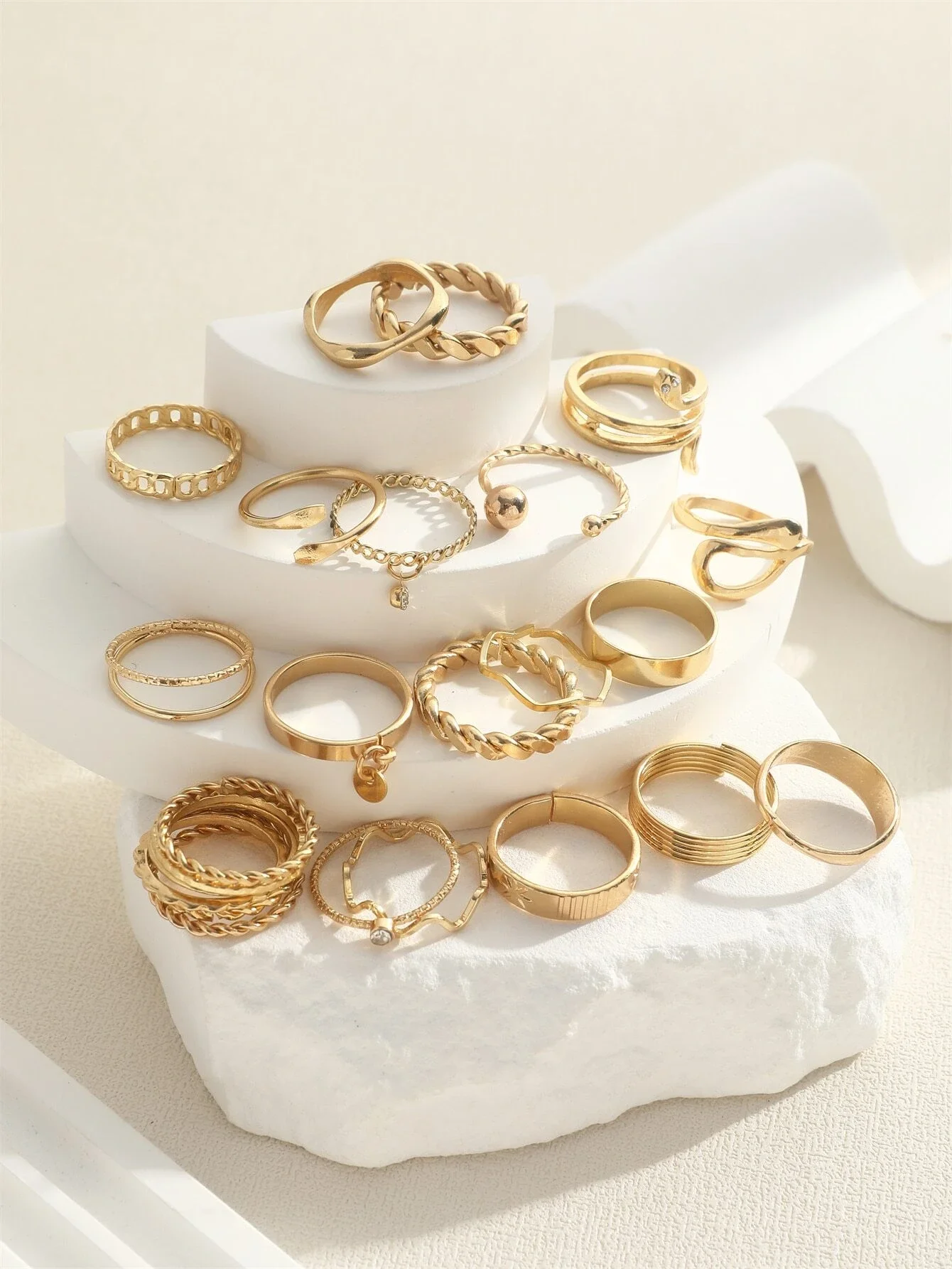 24 Pcs Fashion Rhinestone Ring Set for Women Bohemian Minimalist Snake Heart Geometric Design Finger Ring 2025 New Jewelry Gifts