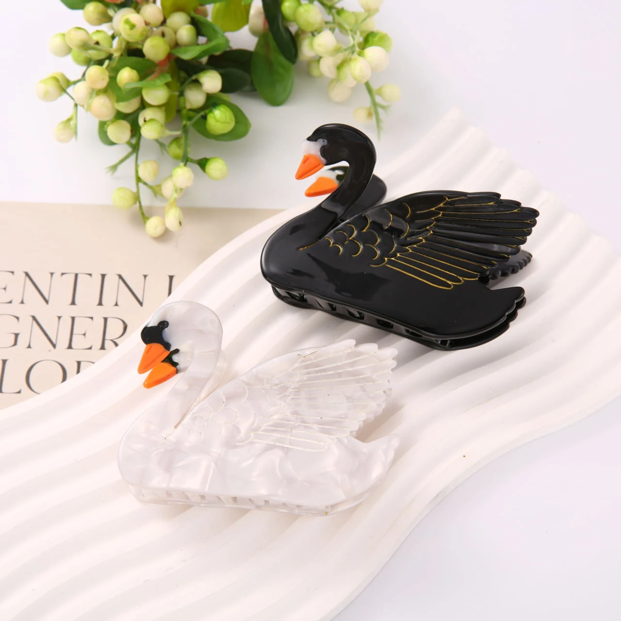 Cute Cartoon Animal Hair Claw Clips Funny Black Swan Hairpins Acetate Shark Jewelry The White Goose Gifts for Women Accessories rooster chicken jewelry trinket box decorative collectible animal gift rooster bejeweled collectible trinket jewelry box