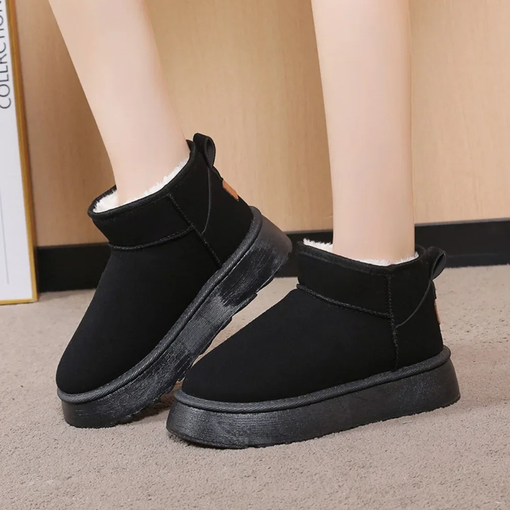 2023 Winter Snow Boots Women's Thick Sole Fur Integrated Short Boots with Plush and Thickened Anti slip and Warm Cotton Shoes